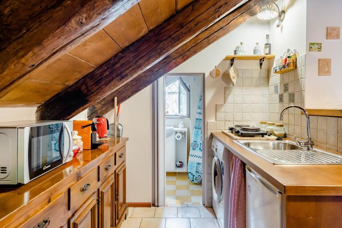 Apartment Mansarda Romantica 